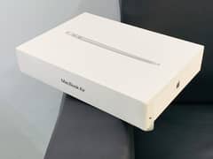 APPLE MACBOOK AIR & PRO AVAILABLE WITH BOX M1,M2,M3,M4 CHIP
