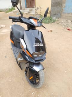 Ramza M8 Electric Scooter