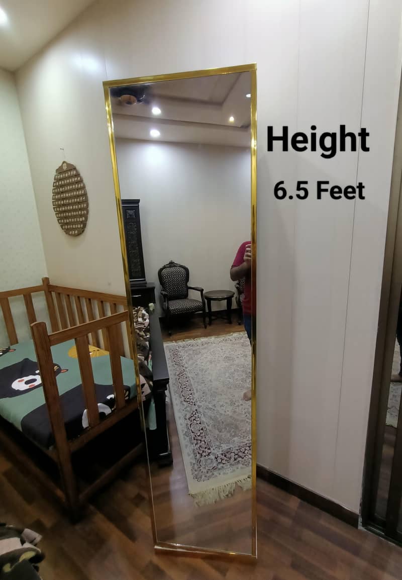 Full Length Mirror with Rotating Cupboard 10/10 Condition 0