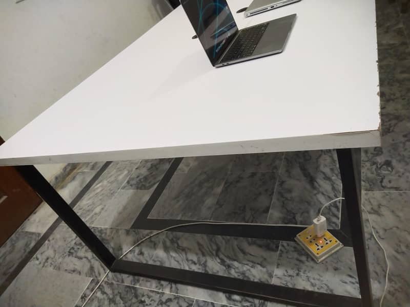 Office Table - Study Table - Workstation Table – 6ft x 4ft 5