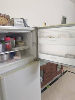 dawnlas freezer 100% condition