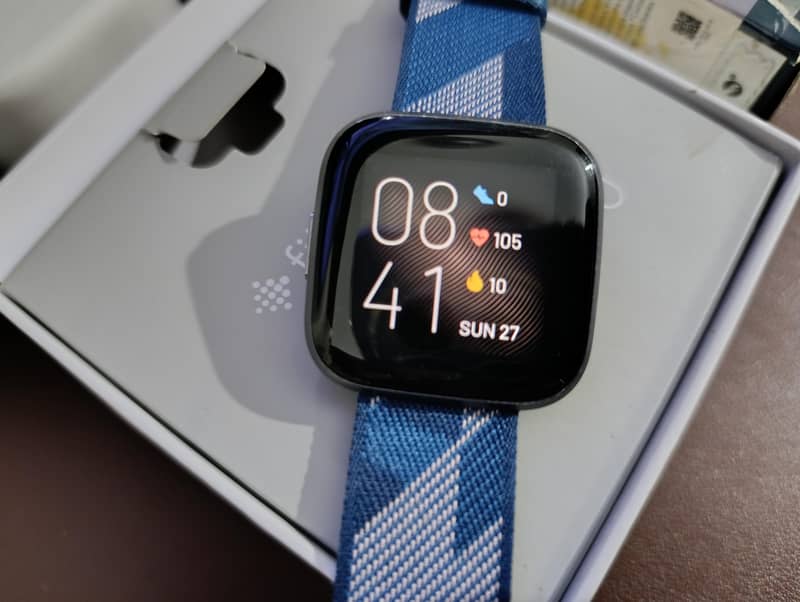 Fitbit Versa 2 5