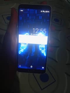 AQUOS sense3 plus