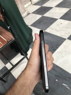 IPhone 15 Pro Max jv candian model