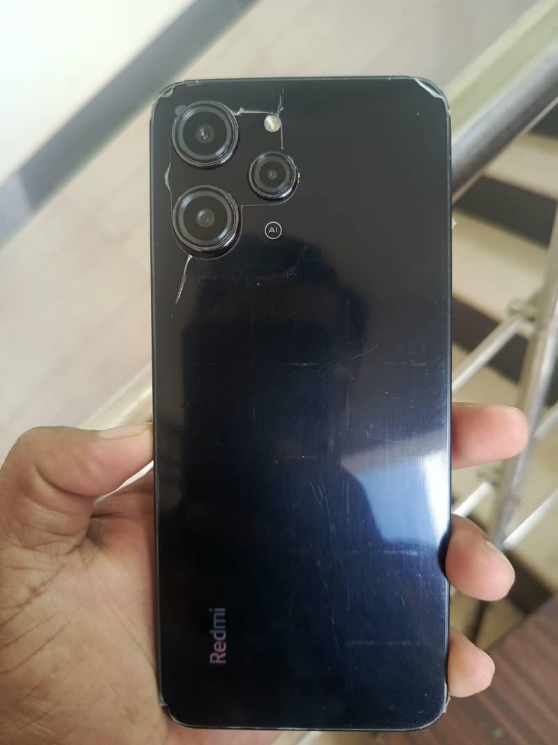 Redmi 12 8 128GB all oky seld mubail he - Mobile Phones - 1104371335