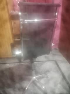 OFFICE CHAIR 10 BY 10 CONDITION (03069788868)