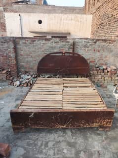 Bed for urgent sale
