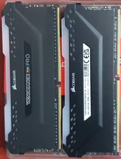corsair vengeance pro argb 8+8 16GB ram ddr4