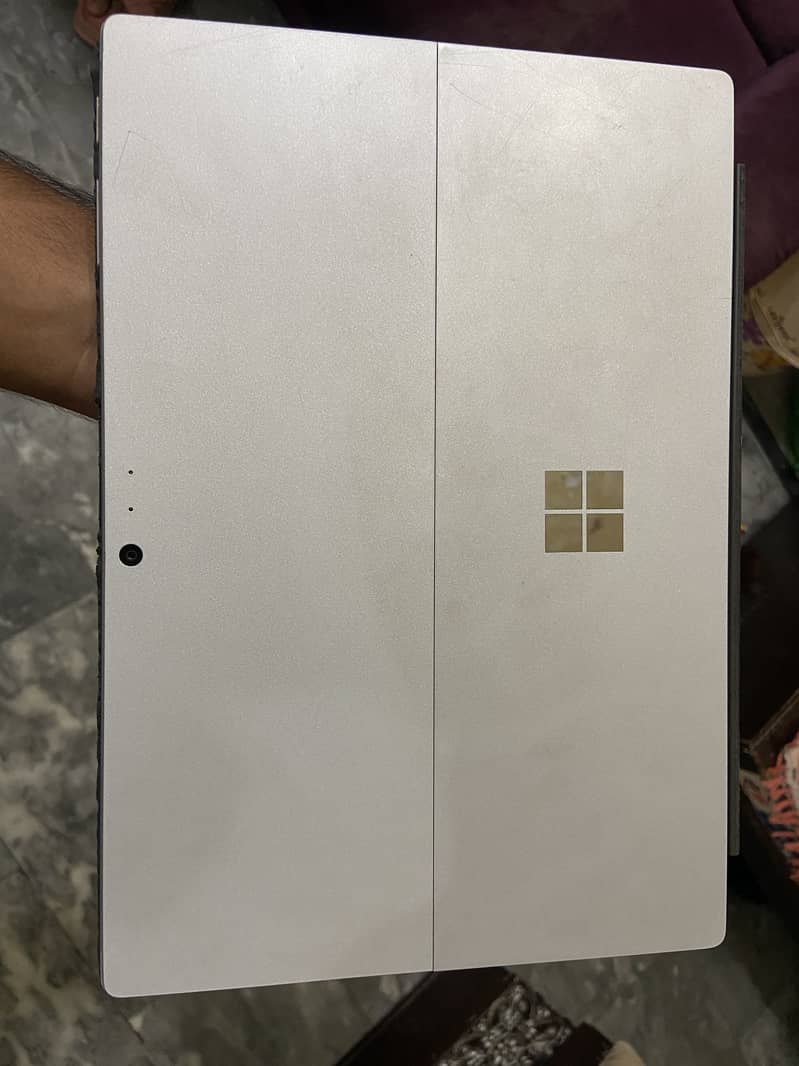 Core i5 7th generation 2k touch led display 6