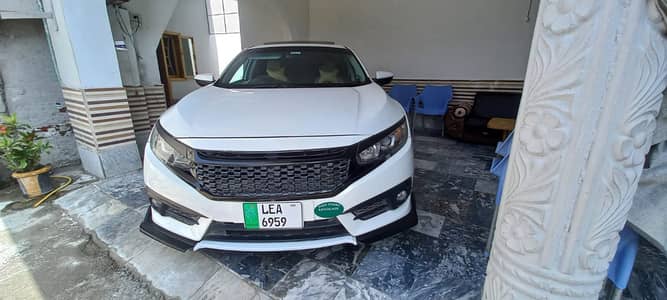 Honda Civic Oriel 1.8 i-VTEC CVT 2017