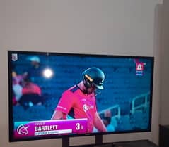 Samasung  42" Smart LED TV