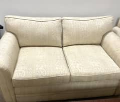 Pre-Owned 6-Seater Sofa Set for Sale!