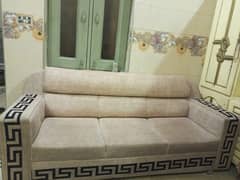 5 month use kiya ha 10/10 condition ha