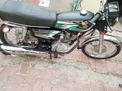 Honda 125 new condition just buy and drive