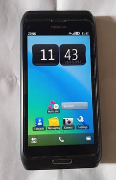 Nokia E7 Business Antique Model.