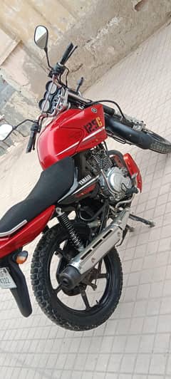 Yamaha 125 ybrG
