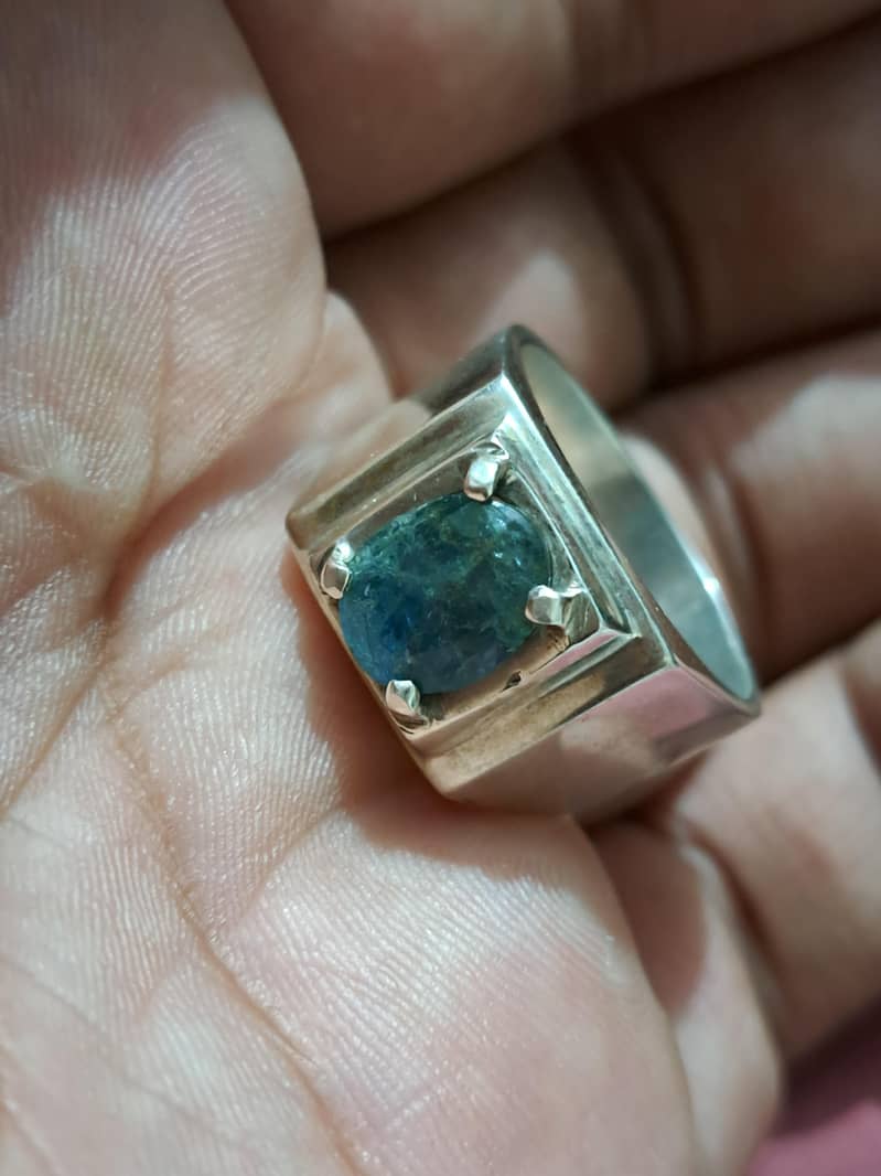 Emerald Ring / زمرد 1