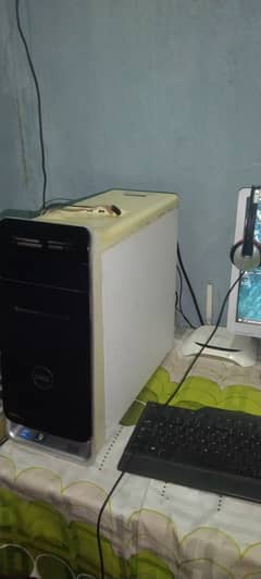 intil core i5 2and prosaser and 17 inch kie lcd