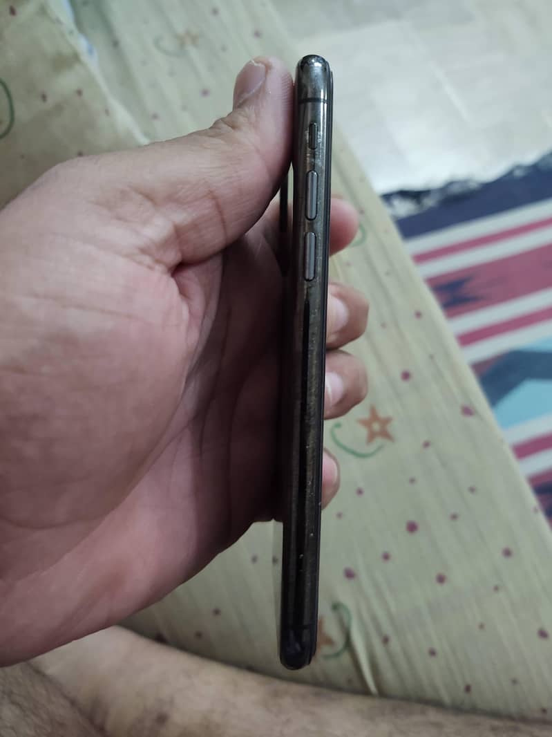 IPHONE X BYPASS 1