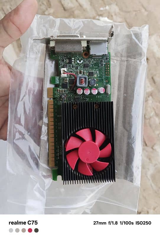 As a new graphics card of nivdia GTX 3GB DDR3 120BIT 1