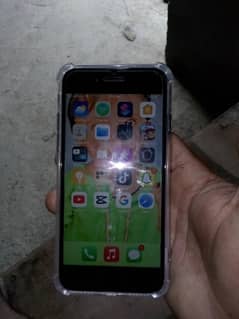 I phone 7 32 gb Wala  95 health
