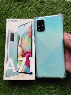 Samsung a71 (6/128) 10/9 condition  see in pics with original box only