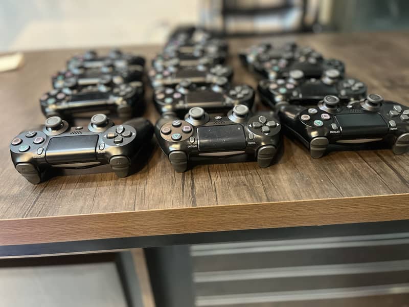 Ps4 used controllers 3