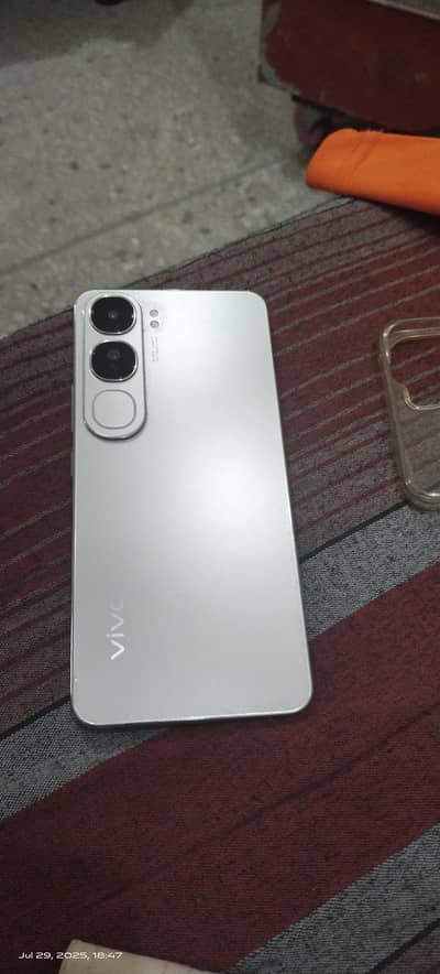 Vivo Y200 – Just Box Open | 10/10 Condition