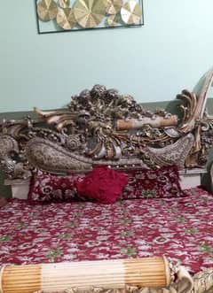 wonderful bed dressing and side tables