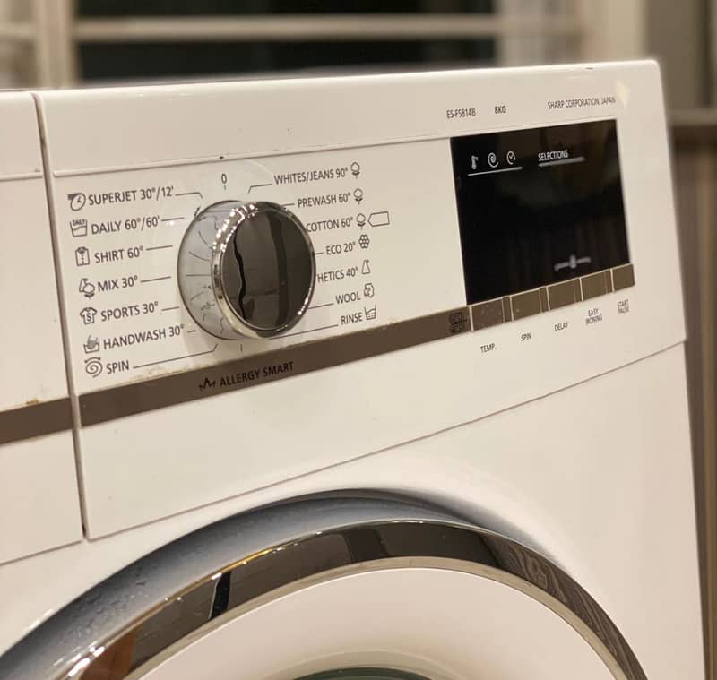 SHARP (JAPANESE) FULLY AUTOMATIC  WASHING MACHINE 2