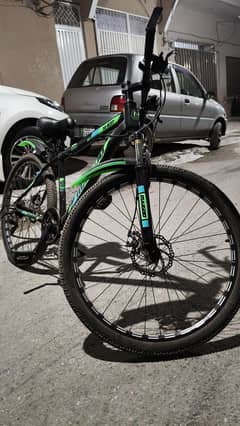Maigoo M-337 Mountain Bike – Excellent Condition!