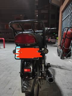 Suzuki GS 150 Special Eidtion Black