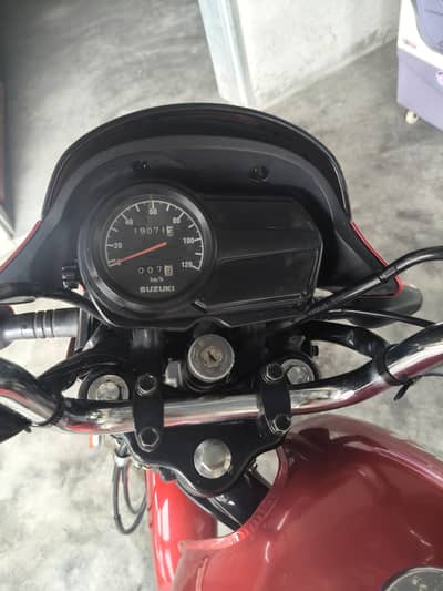 Suzuki 110