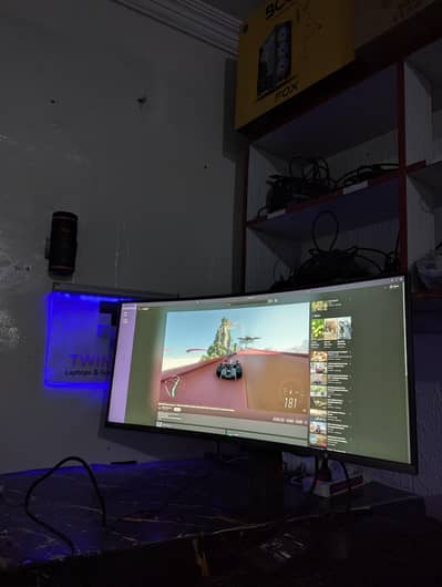 Samsung 34inch 4k curved 100hz