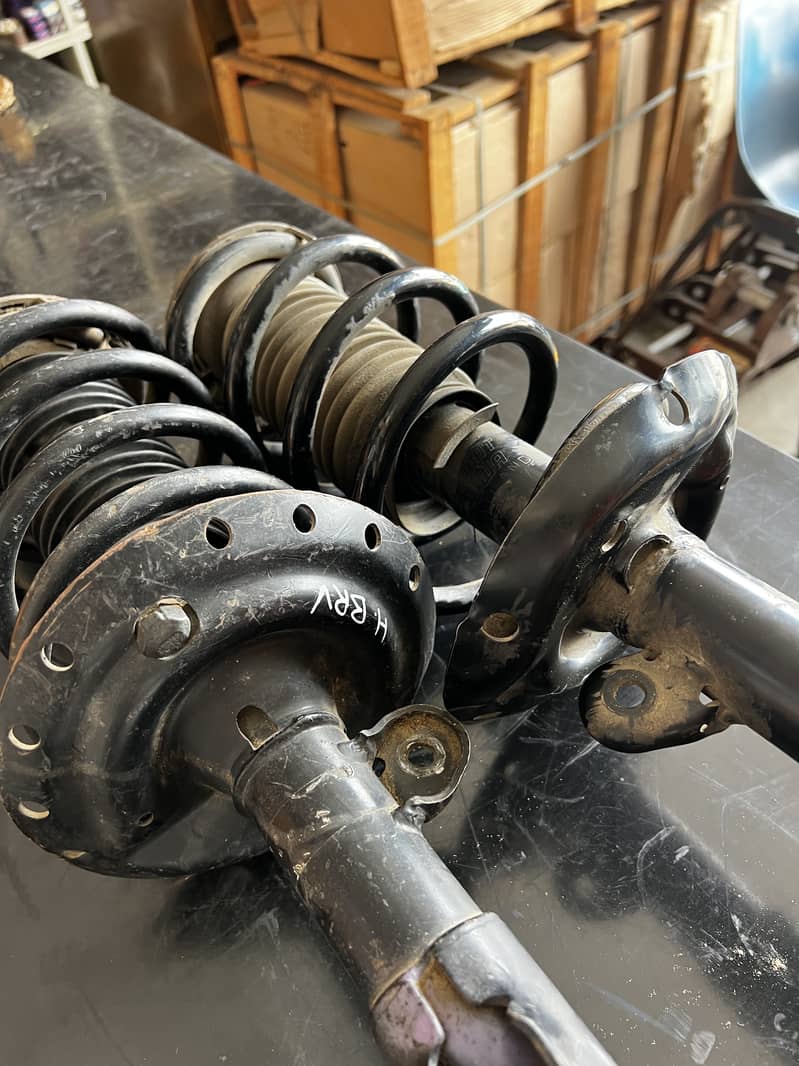 Honda brv shocks & front steering assembly 3