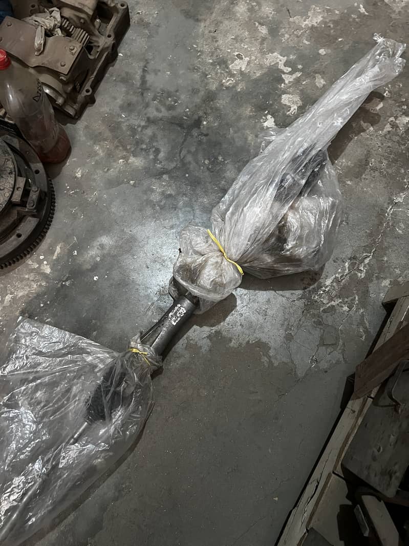 Honda brv shocks & front steering assembly 4