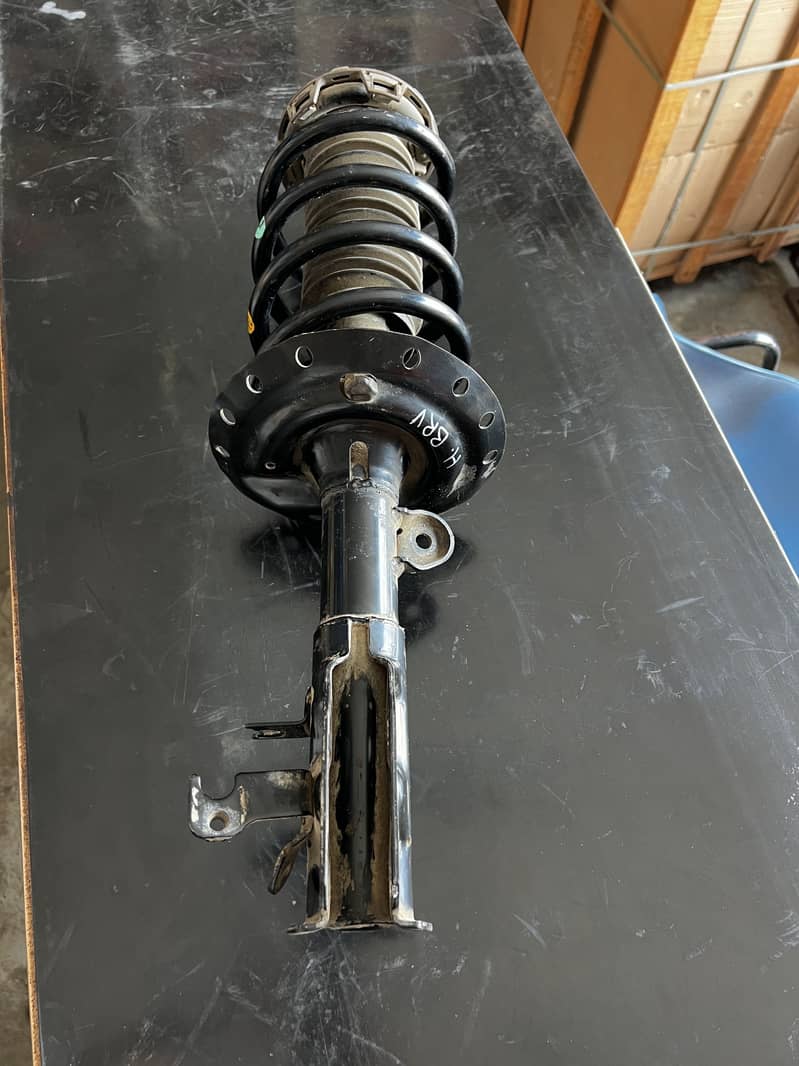 Honda brv shocks & front steering assembly 5