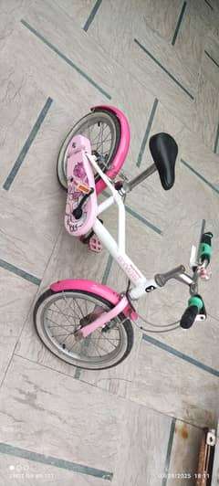 Kids Bicycle with helmet - Pink - Excellent Condition