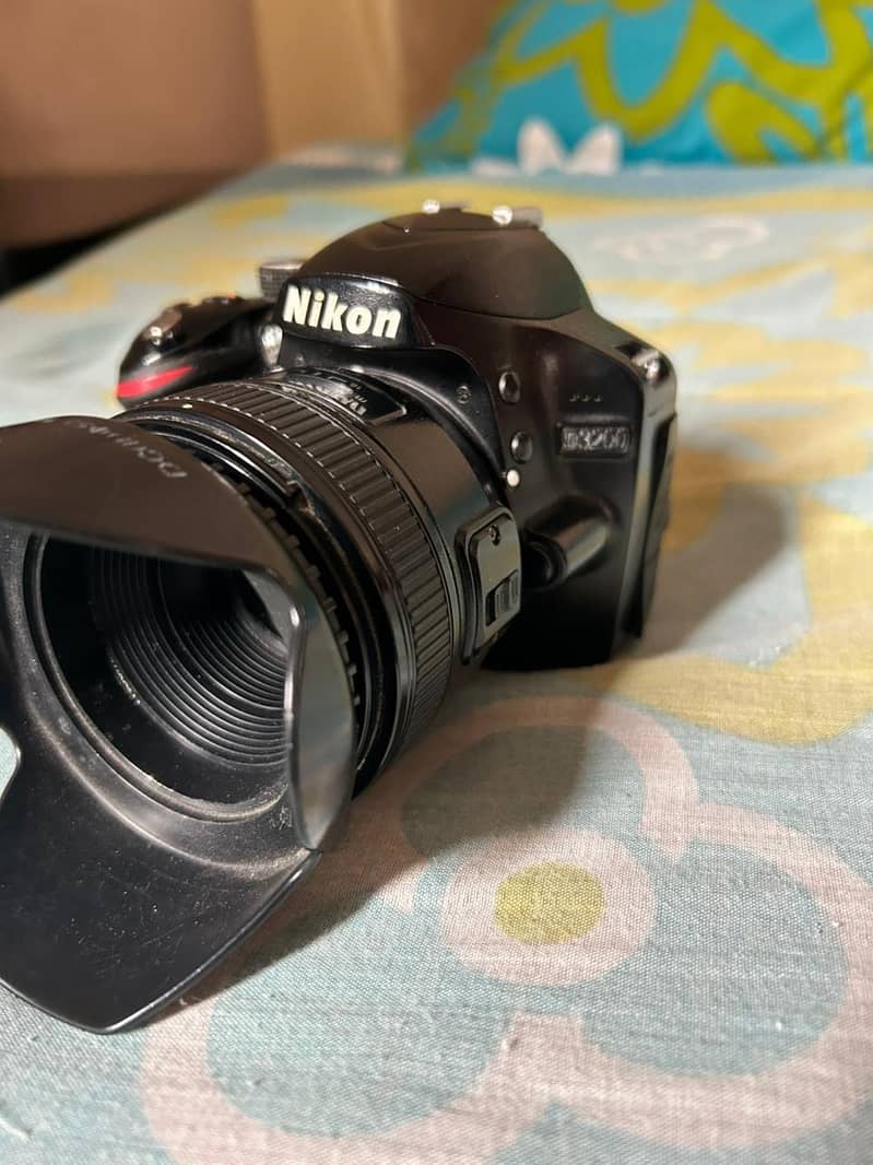 NIKON D3200 CAMERA 3