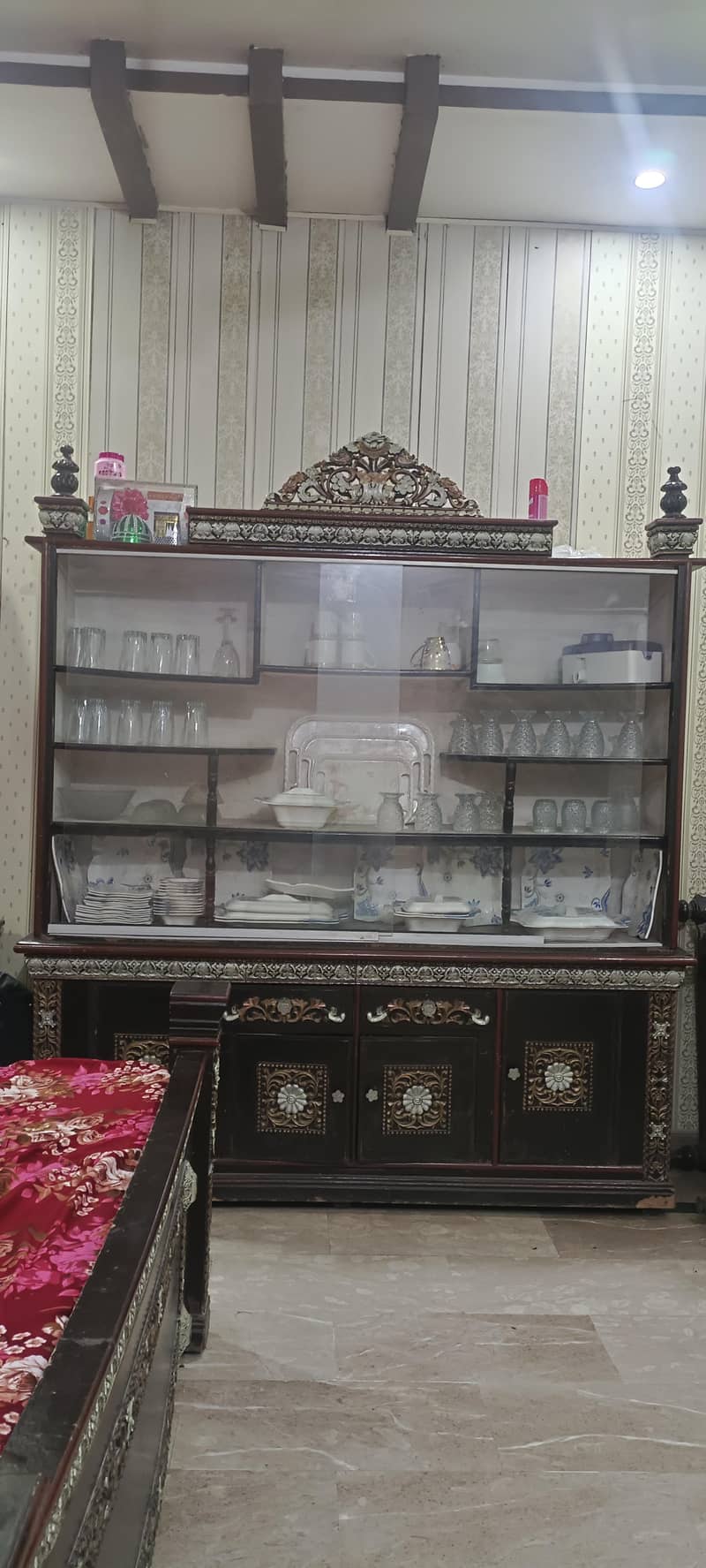 showcase and dressing table 1