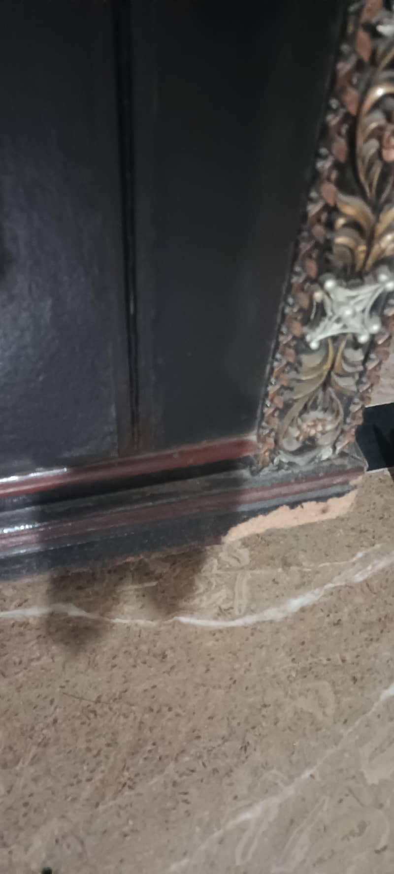 showcase and dressing table 4