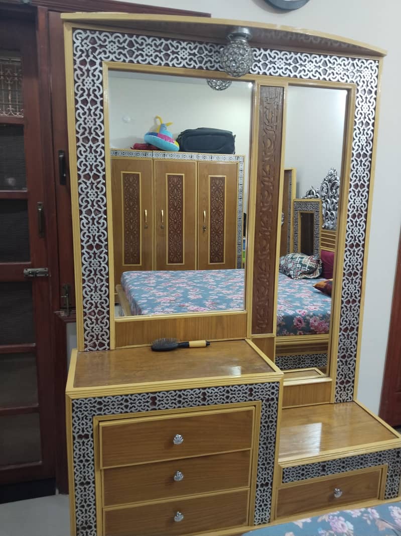 BEDROOM SET 2