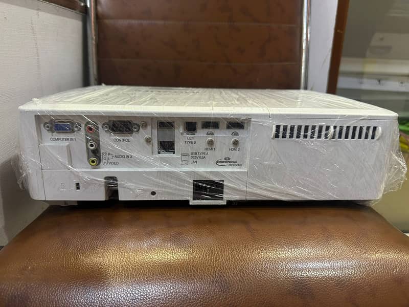 HITACHI PROJECTOR - Projectors & Projection Screens - 1104504733