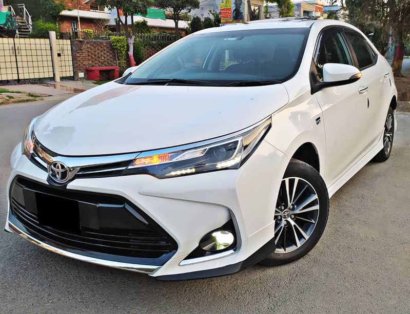 Toyota Corolla altis Grande 2019 - Cars - 1100142061