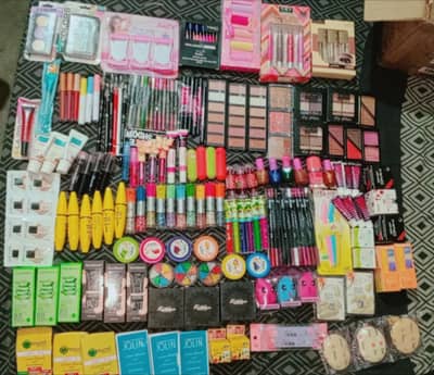 Beauty & Self-Care Products – Makeup, Skincare & Perfumes