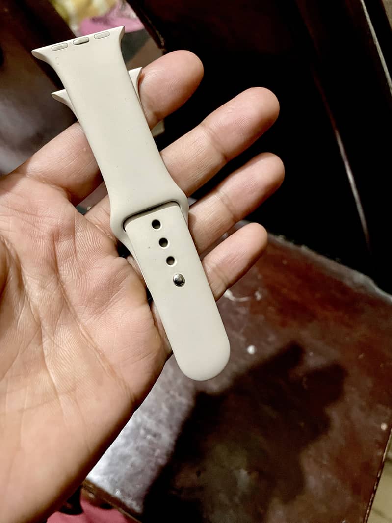 Apple Watch SE 2 (New) 8