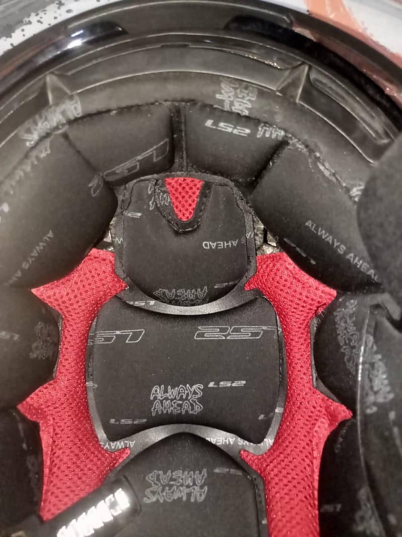 LS2 FF327 Challenger Magic 7