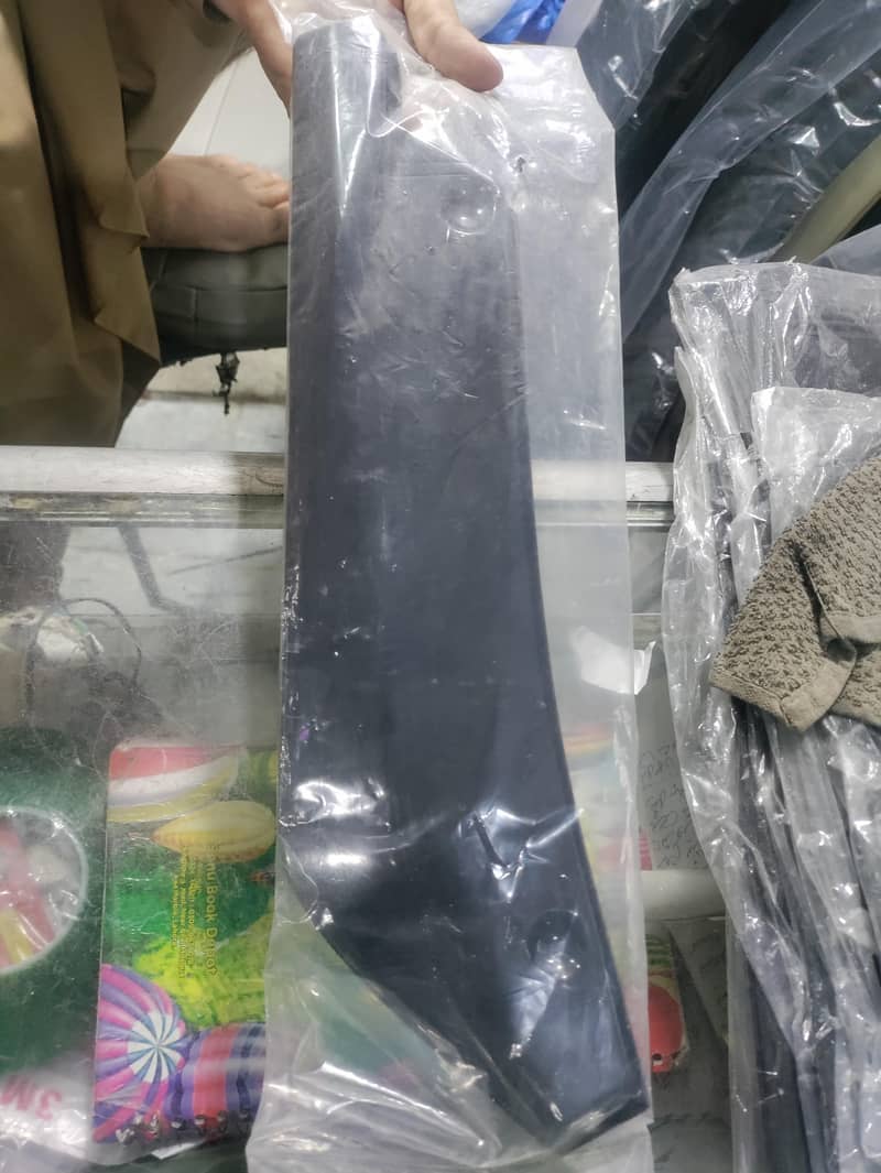 All Car Splitter Available [Contact on 03209436735) 4