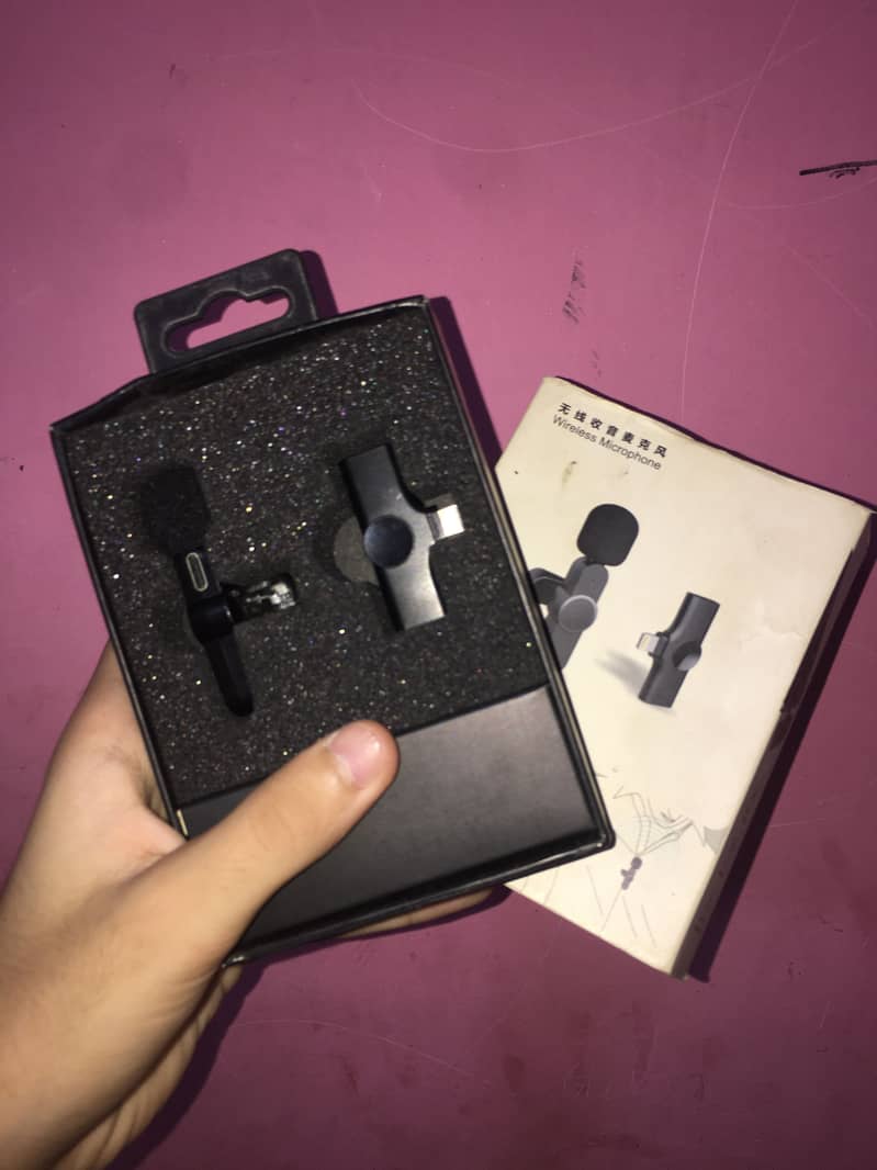 Wireless mic for iPhone 0