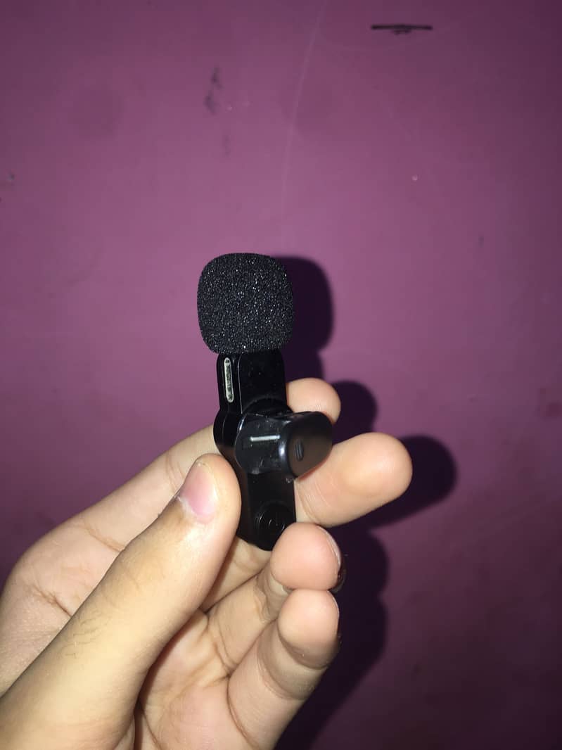 Wireless mic for iPhone 1